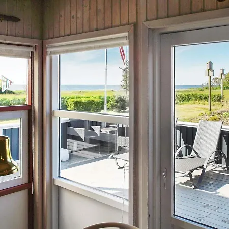Nyaraló Three-bedroom Holiday In 77 Hemmet